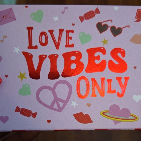 Accessories - Host Supprt Mystery Item